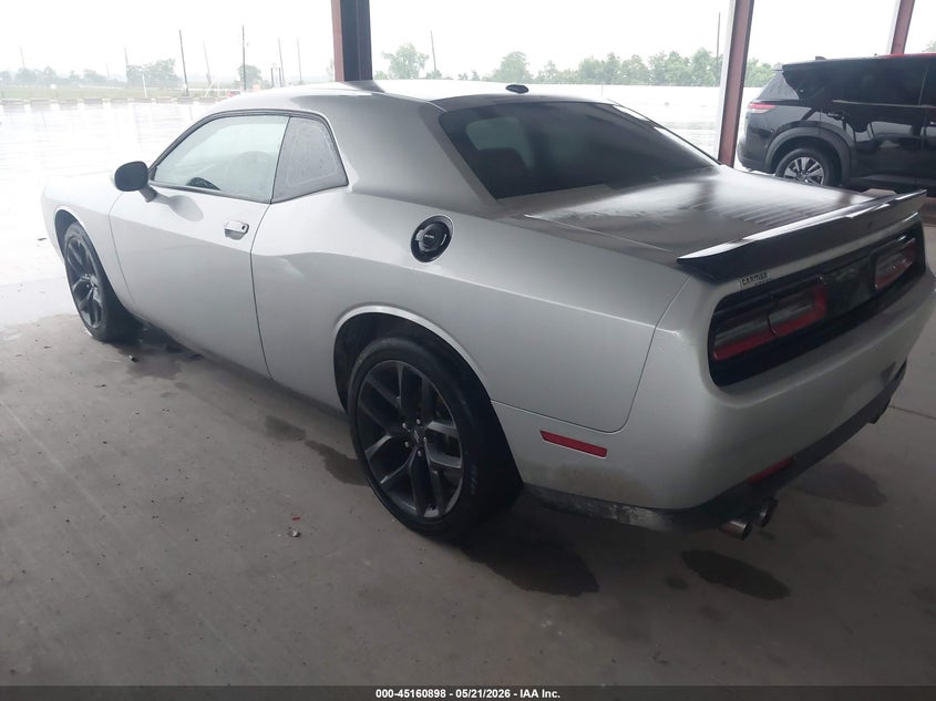 Vin: 2c3cdzag0mh577859, lot: 45658562, dodge challenger sxt 20213
