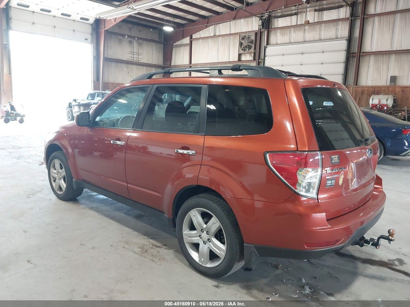 2010 SUBARU FORESTER auction photo 3
