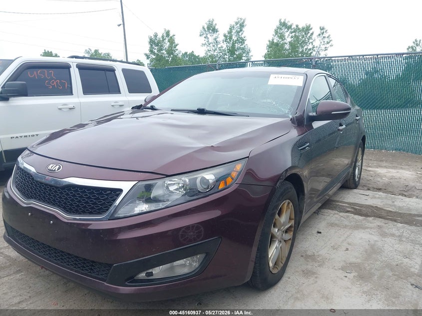 5XXGM4A74DG095379 2013 Kia Optima Lx photo 1
