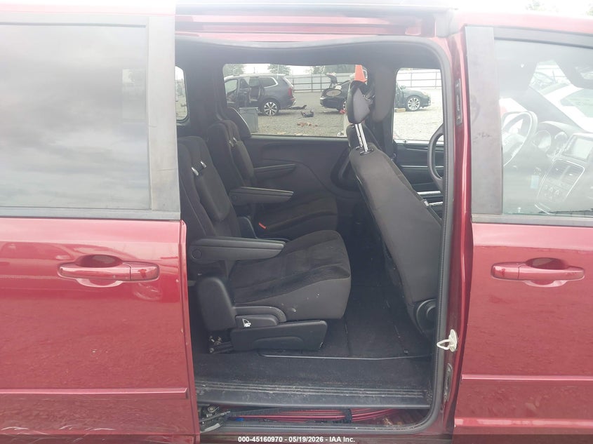 2017 DODGE GRAND CARAVAN auction photo 8