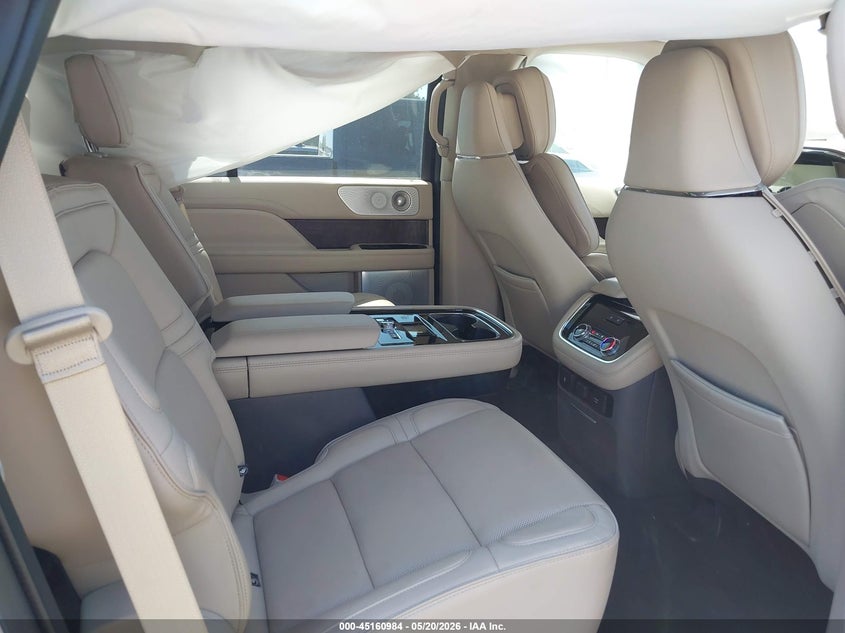 2019 Lincoln Navigator Reserve VIN: 5LMJJ2LT7KEL10003 Lot: 45160984