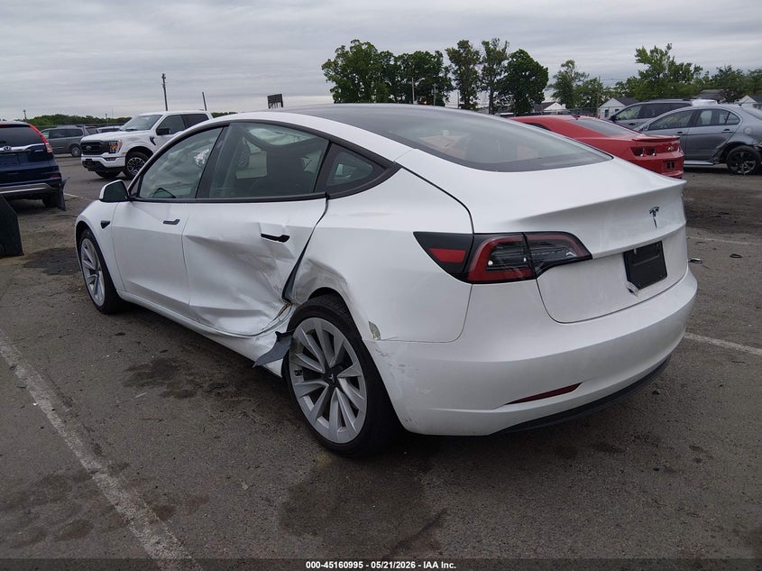Vin: 5yj3e1eaxpf493459, lot: 45658659, tesla model 3 rear-wheel drive 20233