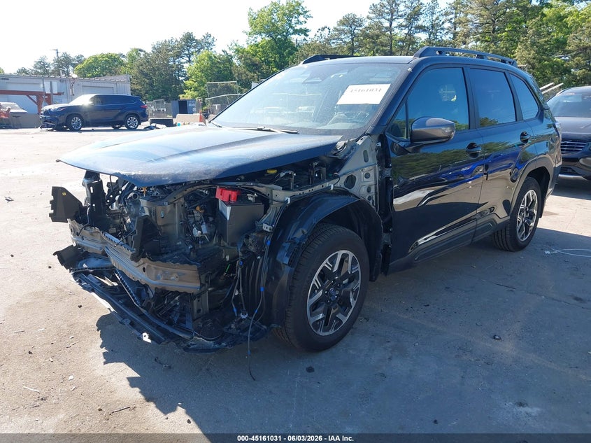 2025 Subaru Forester Premium VIN: JF2SLDDC5SH551588 Lot: 45161031
