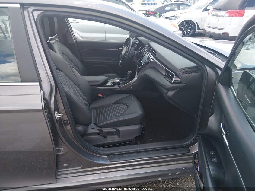 2020 TOYOTA CAMRY auction photo 5