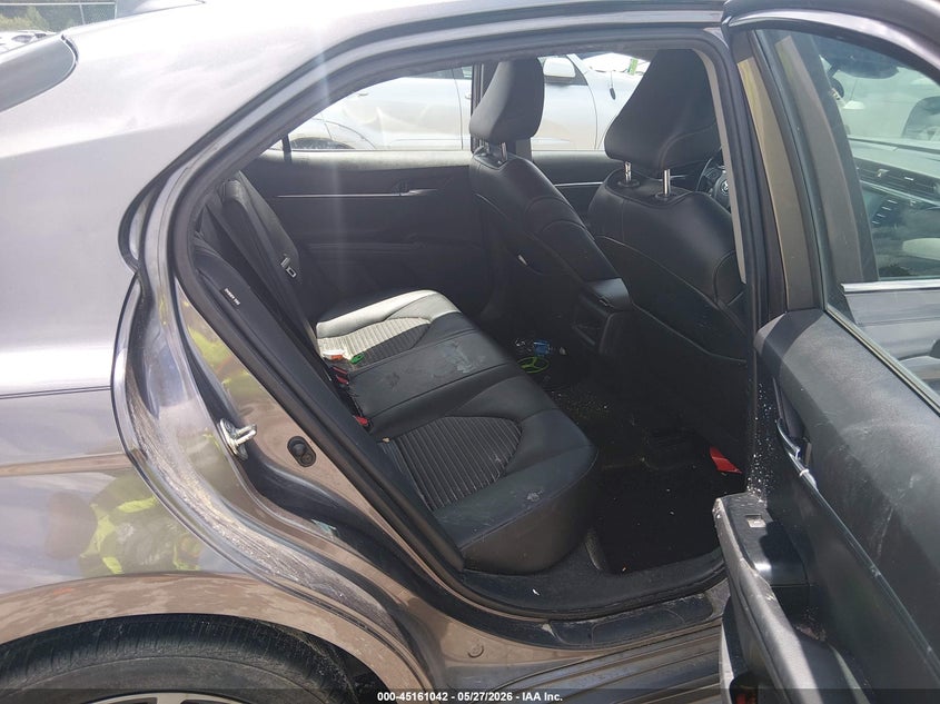 2020 TOYOTA CAMRY auction photo 8