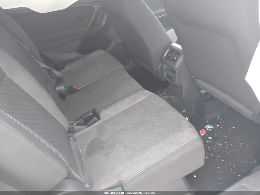 2021 VOLKSWAGEN TIGUAN auction photo 8