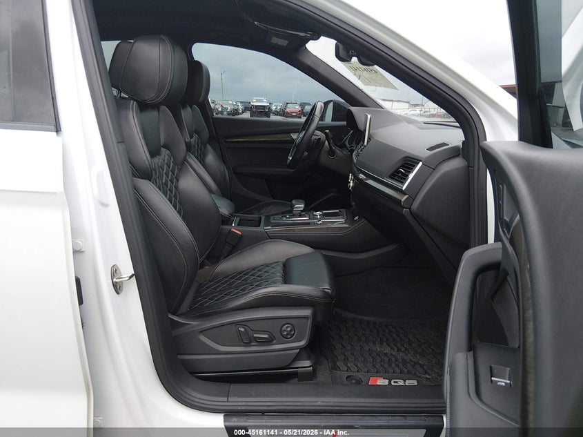 2020 AUDI SQ5 PREMIUM PLUS TFSI QUATTRO TIPTRONIC — Photo 5