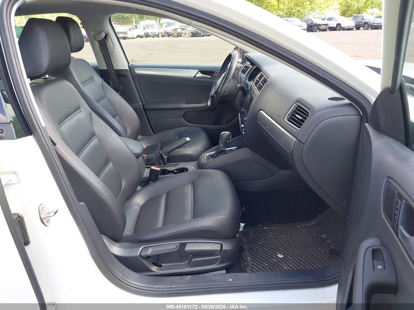 2017 VOLKSWAGEN JETTA SEDAN 1.4L I-4 DI, DOHC, VVT, TURBO, 150HP