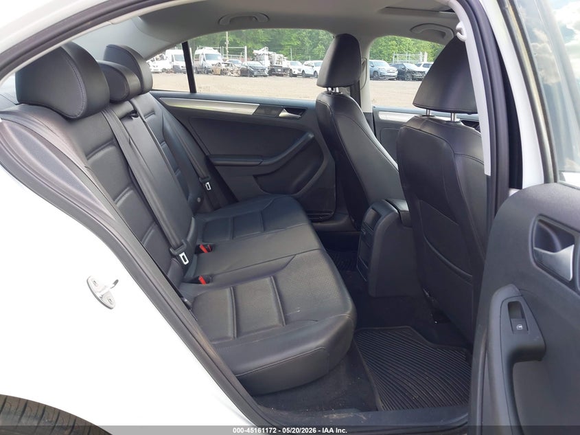 2017 VOLKSWAGEN JETTA SEDAN 1.4L I-4 DI, DOHC, VVT, TURBO, 150HP