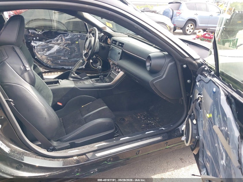 2023 TOYOTA GR86 2.4L H-4 DI, DOHC, V(VIN: JF1ZNBE1XP9763256