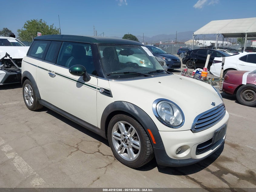 WMWZF3C53DT490241 MINI CLUBMAN Photo 1