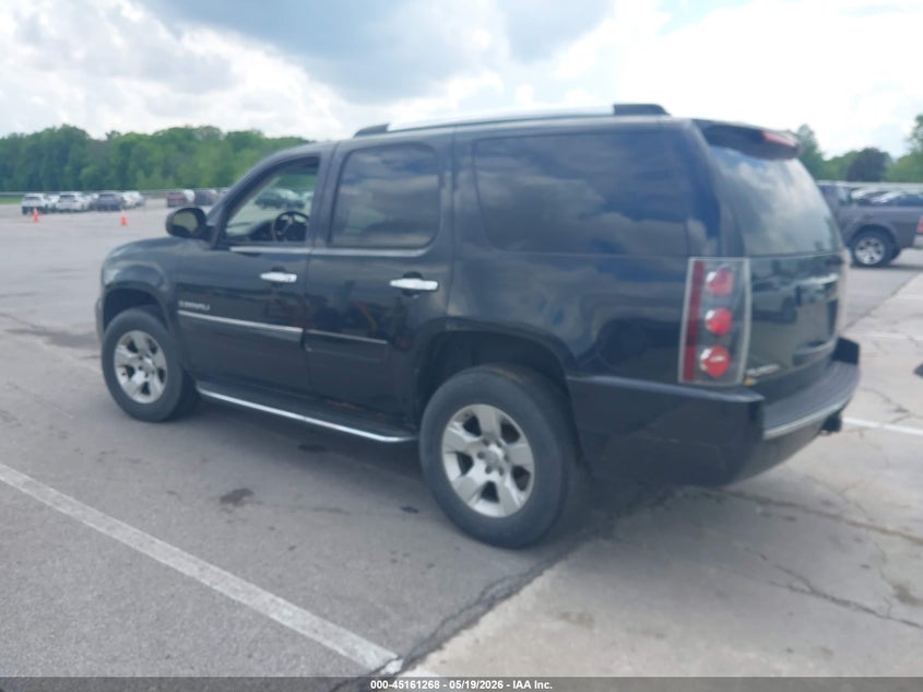 2007 GMC YUKON DENALI auction photo 3