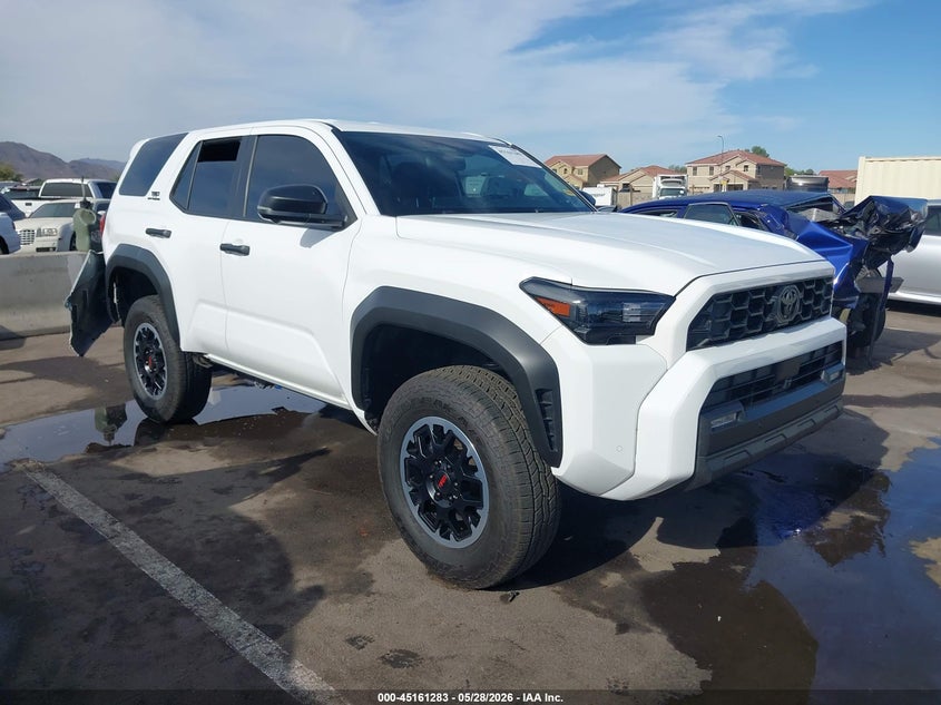 TOYOTA 4RUNNER TRD OFF ROAD PREMIUM 2025