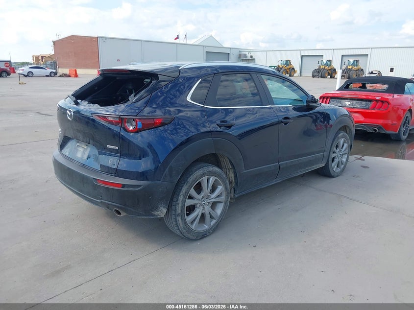 2023 MAZDA CX-30 auction photo 4