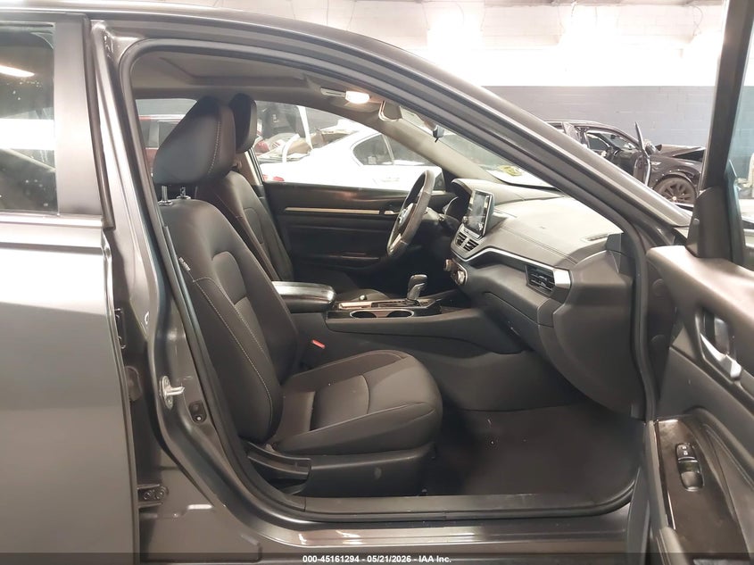 2021 NISSAN ALTIMA auction photo 5