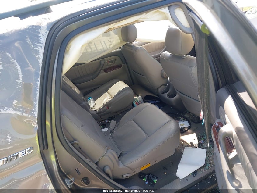 2005 Toyota Sequoia Limited V8 VIN: 5TDBT48A15S237430 Lot: 45161367