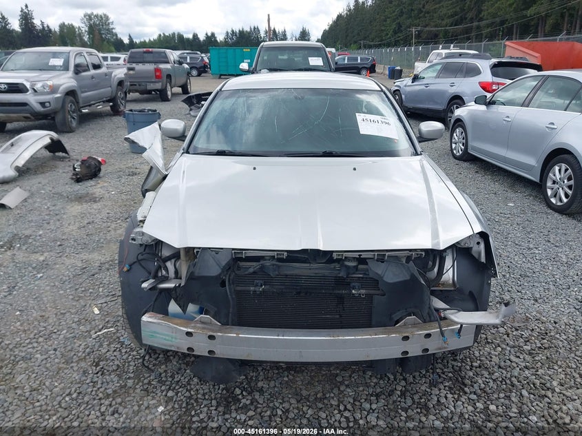 2005 Dodge Magnum Rt VIN: 2D4GV58275H660853 Lot: 45161396