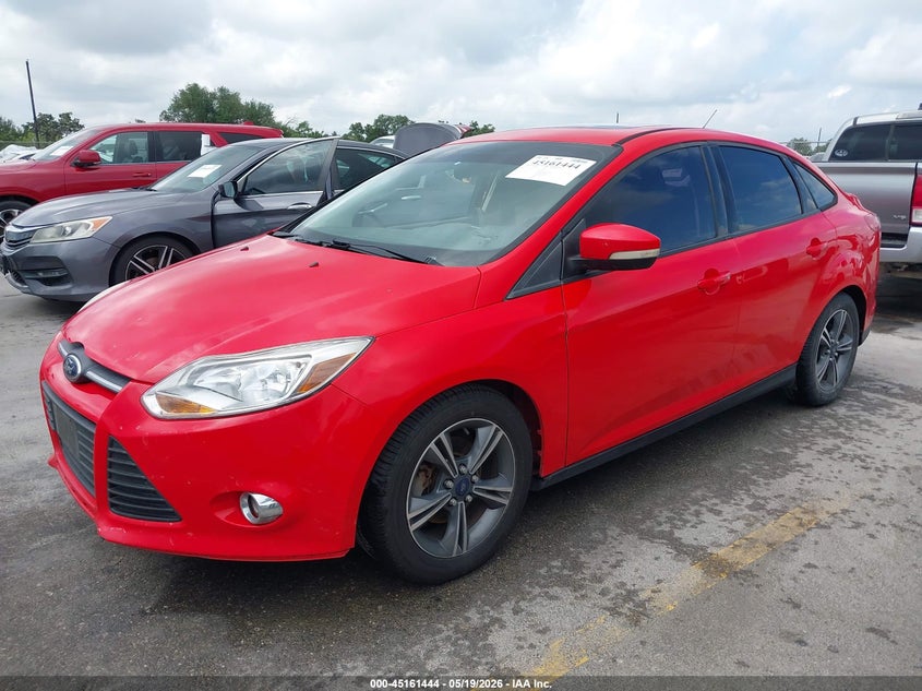 Vin: 1fadp3f25el237585, lot: 45659109, ford focus se 20142