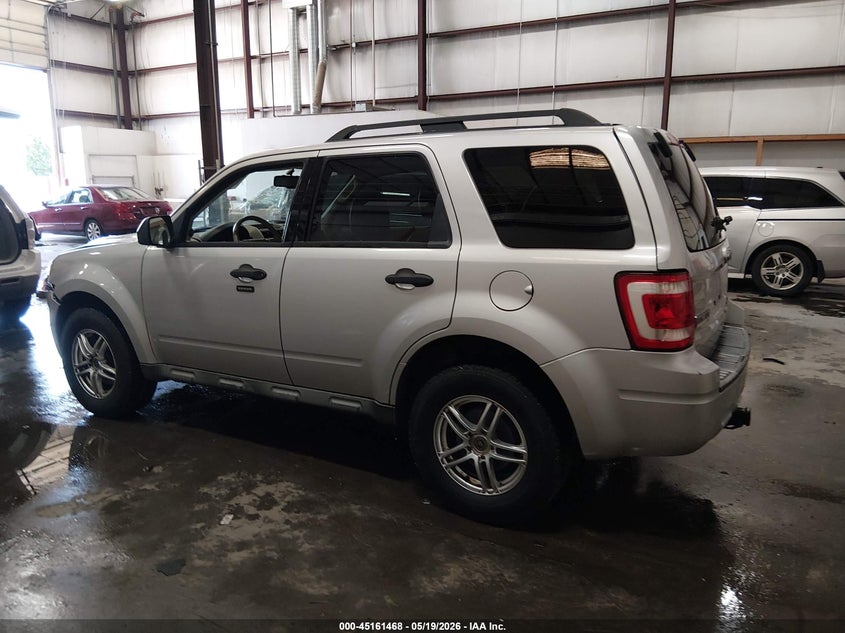 2009 Ford Escape 2.5 Xlt Red Lot 111045161468 Vin 1FMCU03709KD00063