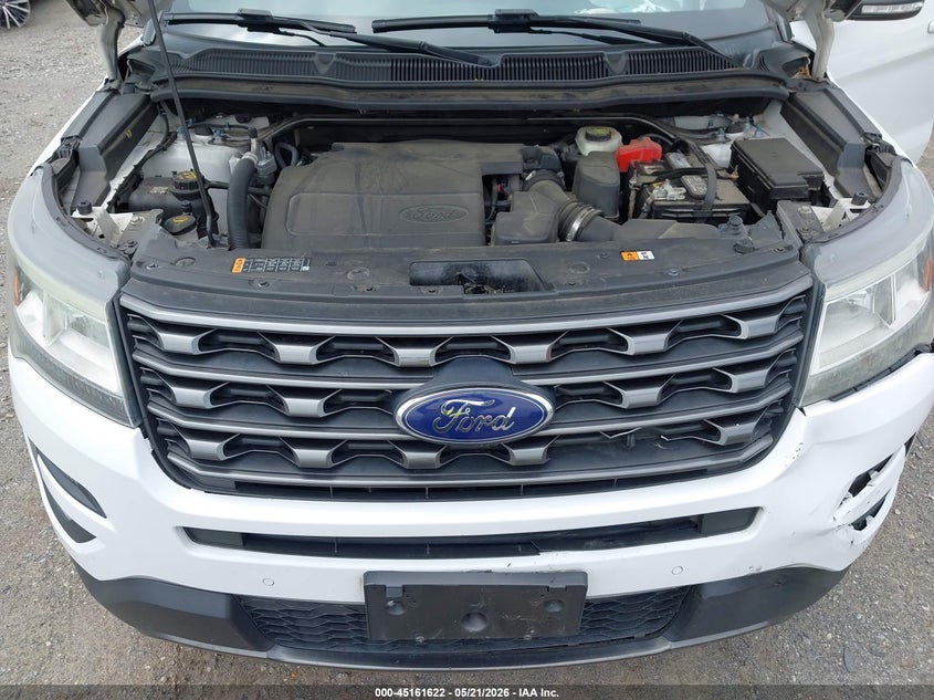 VIN 1FM5K7D86HGA22138 2017 FORD EXPLORER XLT