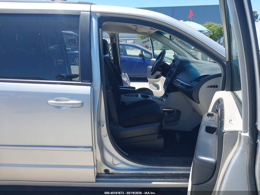 2C4RDGCG3CR166228 2012 Dodge Caravan 3.6 Grand Sxt grey