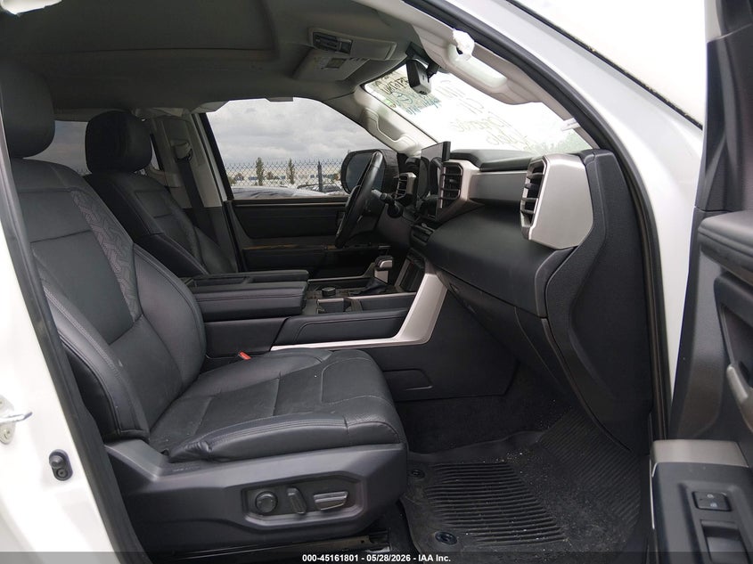 2024 TOYOTA TUNDRA HYBRID auction photo 5