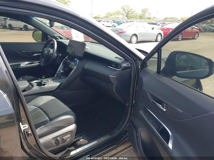 VIN JTEAAAAHXMJ030923 2021 TOYOTA VENZA LIMITED