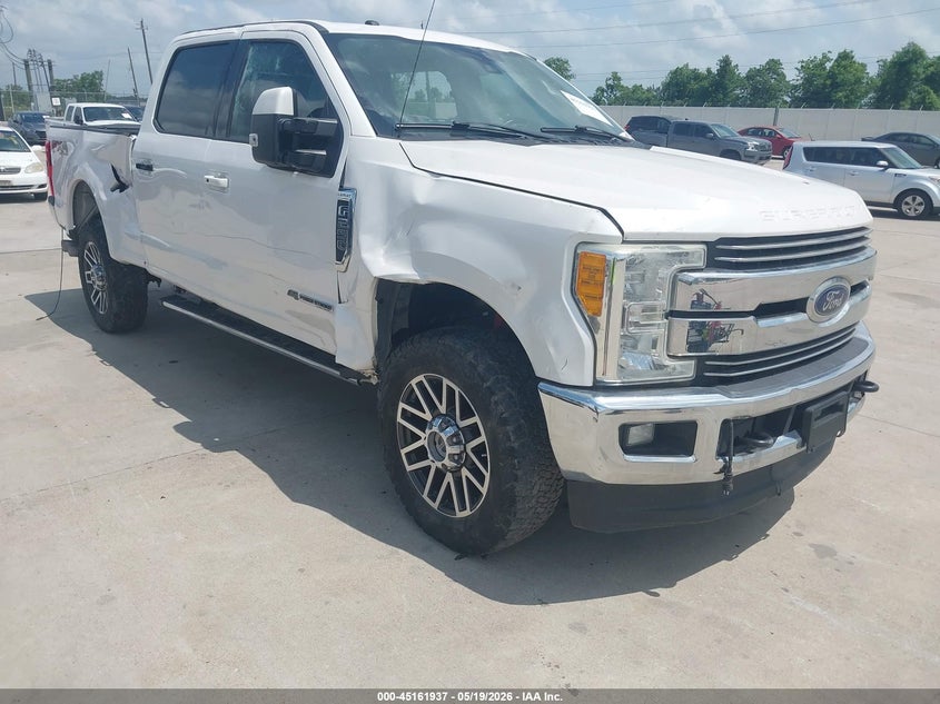 2017 FORD F-250 LARIAT