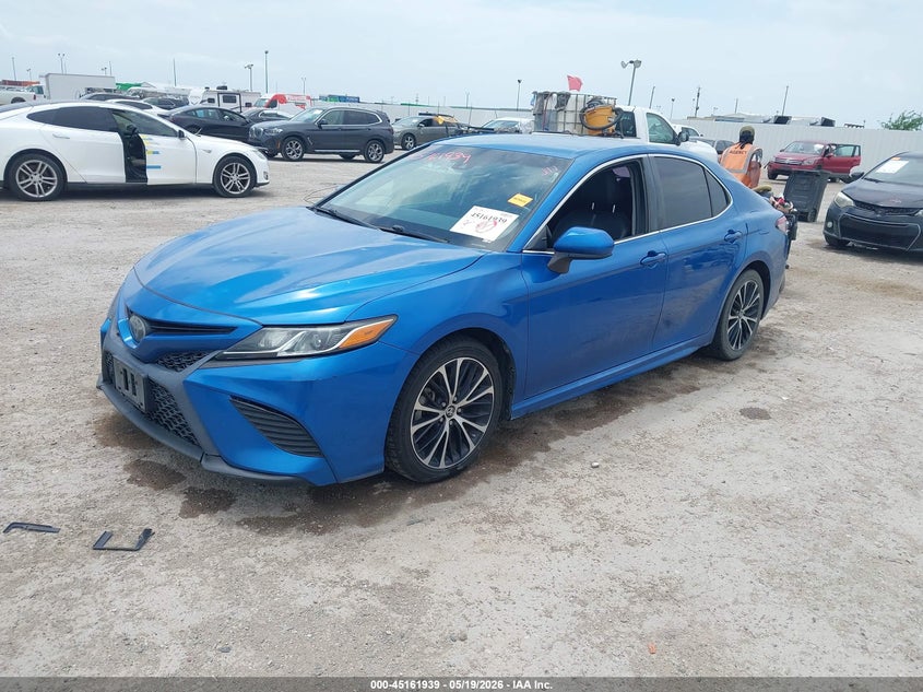 2018 Toyota Camry Se 4T1B11HK4JU039357 photo 1