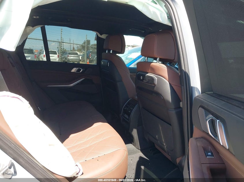 2024 BMW X5 auction photo 8