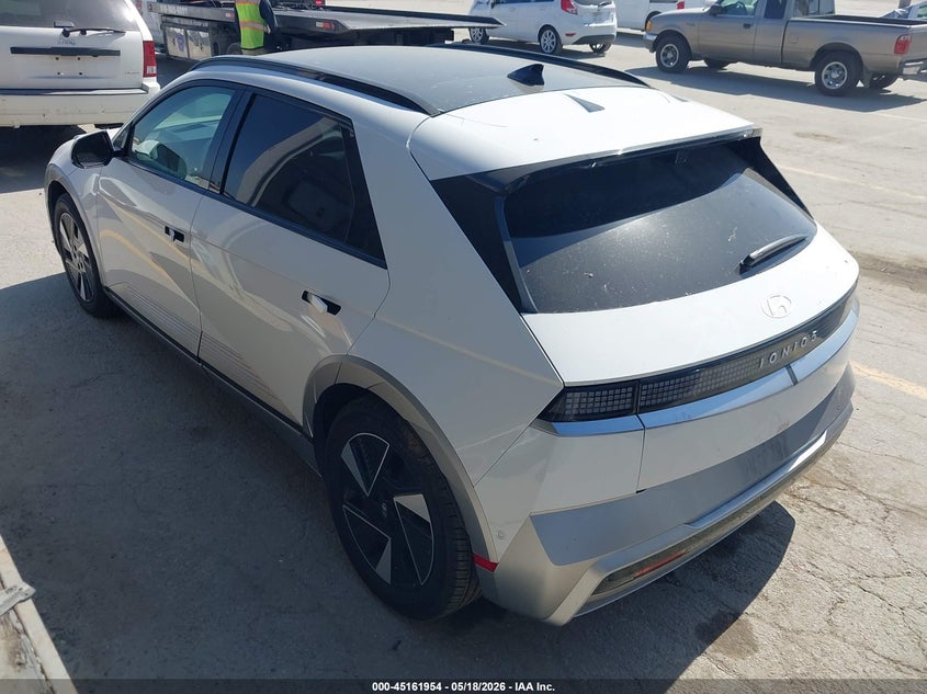 2025 HYUNDAI IONIQ 5 auction photo 3