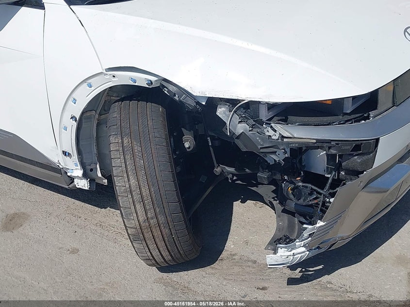 2025 HYUNDAI IONIQ 5 auction photo 6