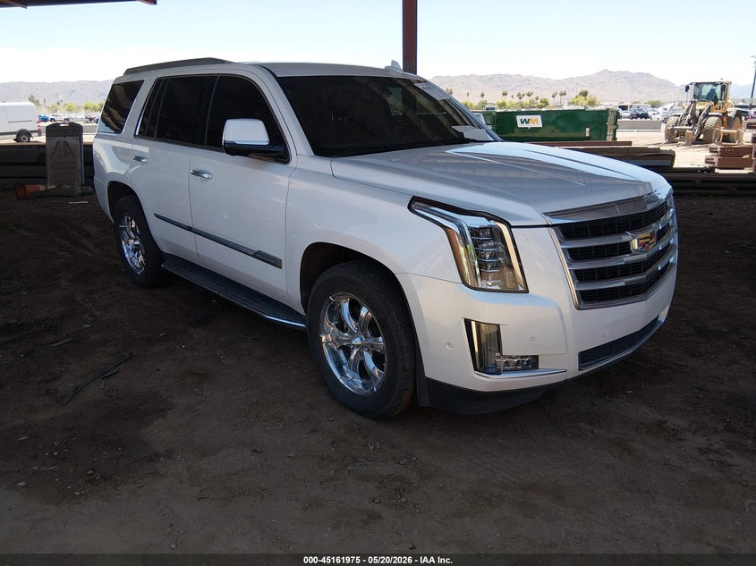 Vin: 1gys4akj2hr123468, lot: 45659639, cadillac escalade standard 20171