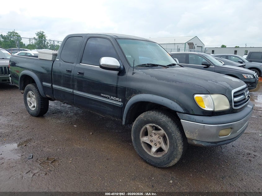2001 TOYOTA TUNDRA SR5 V8