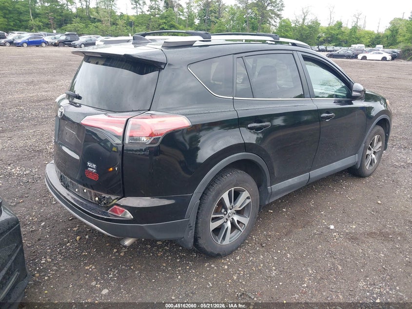 TOYOTA RAV4 - zdjęcie 4