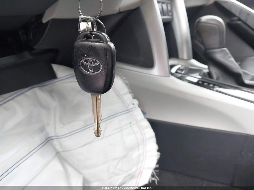 2022 Toyota Corolla Cross L VIN: 7MUAAABG5NV009904 Lot: 45162147