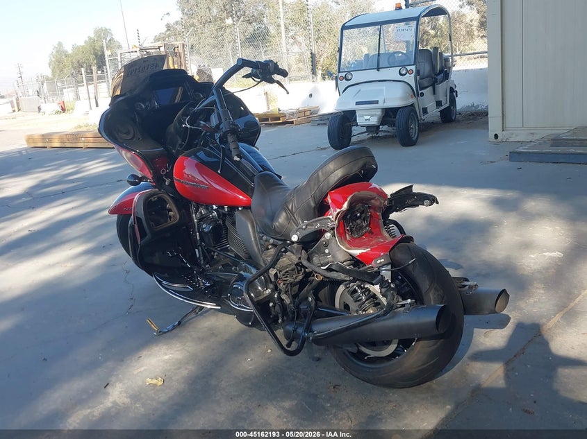 HARLEY-DAVIDSON FLTRK 2020