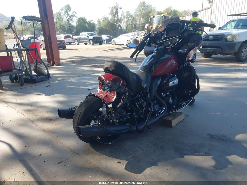 HARLEY-DAVIDSON FLTRK 2020