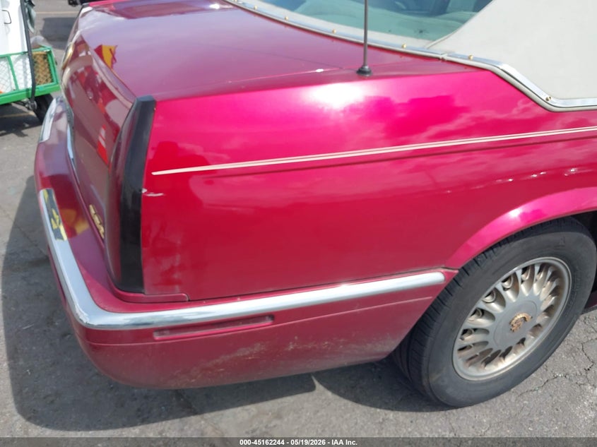 2002 Cadillac Eldorado Esc VIN: 1G6EL12YX2B100395 Lot: 45162244