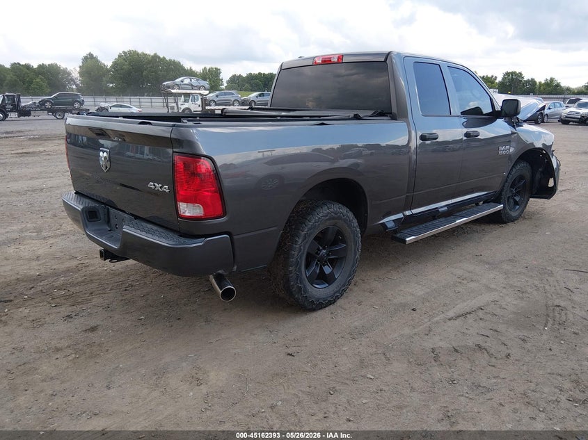 2016 RAM 1500 auction photo 4