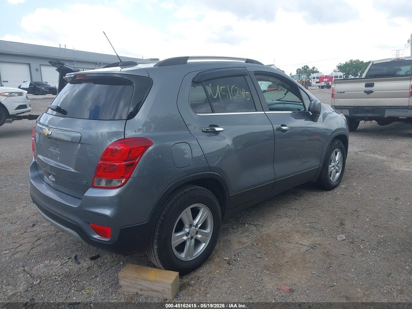 VIN KL7CJLSBXKB744431 2019 CHEVROLET TRAX LT