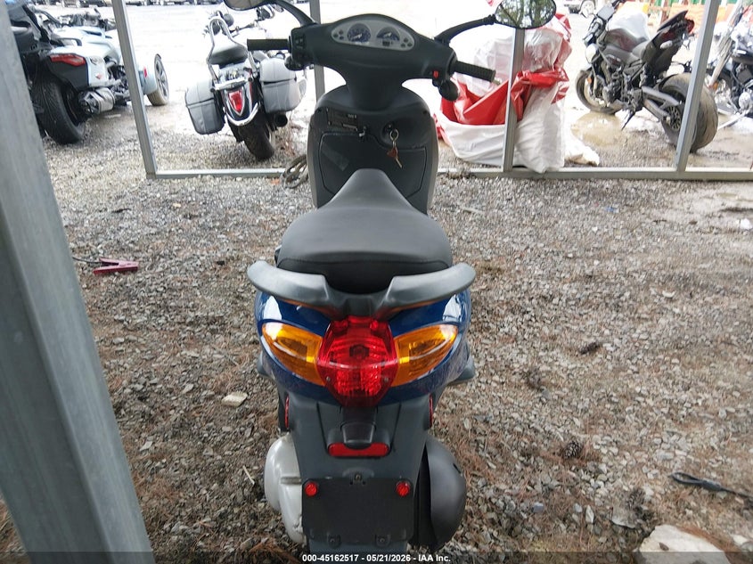 2006 Piaggio Fly 150 VIN: ZAPM428F565001455 Lot: 45162517