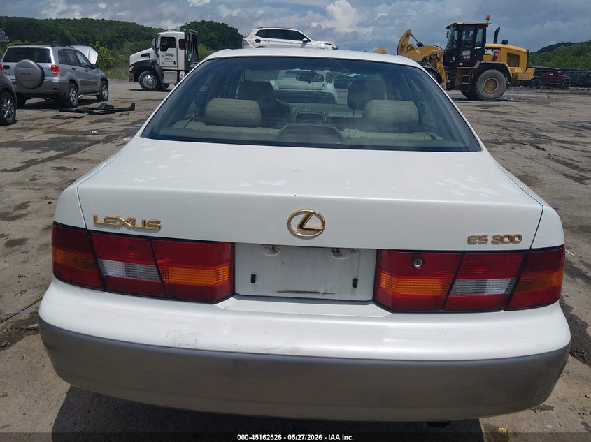 1998 Lexus Es 300 VIN: JT8BF28G4W5046784 Lot: 45162526