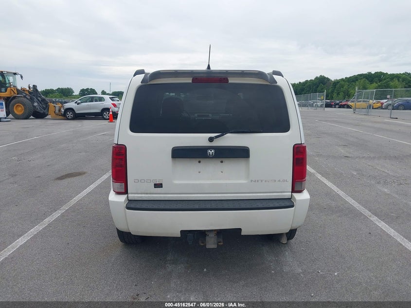 2011 Dodge Nitro Heat VIN: 1D4PU4GX0BW607449 Lot: 45162547
