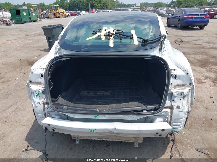 2018 TESLA MODEL 3 SEDAN ELECTRIC