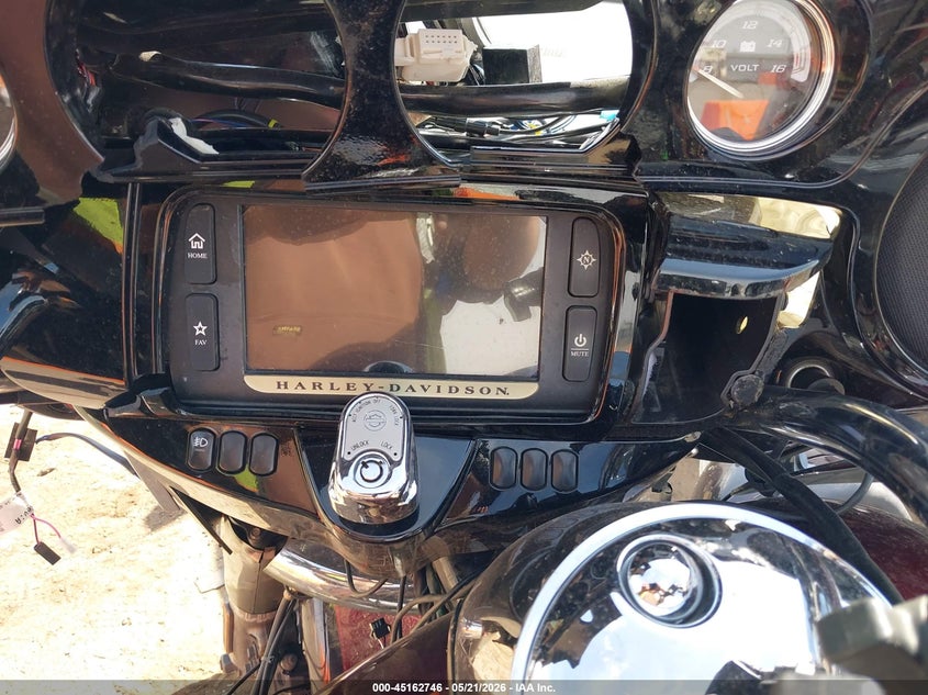 2015 Harley-Davidson Flhtk Ultra Limited VIN: 1HD1KEL18FB666101 Lot: 45162746