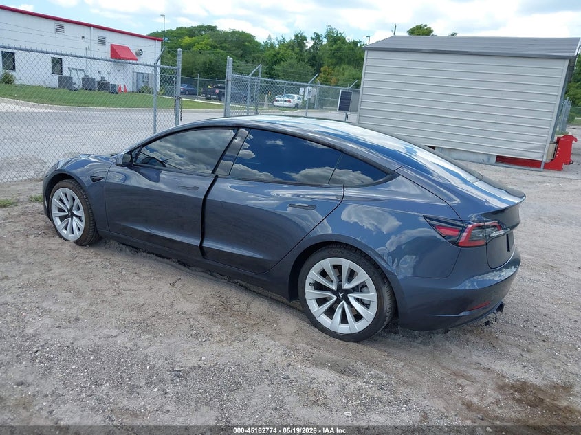 Vin: 5yj3e1ea0pf676482, lot: 45660438, tesla model 3 rear-wheel drive 20233