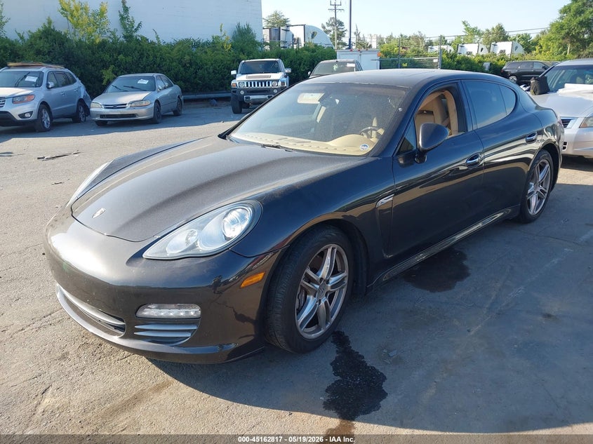 WP0AA2A75CL018943 2012 Porsche Panamera 3.6 brown