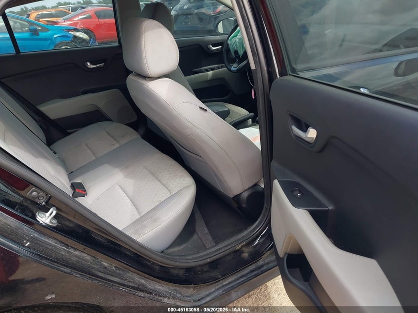 2023 KIA RIO auction photo 8