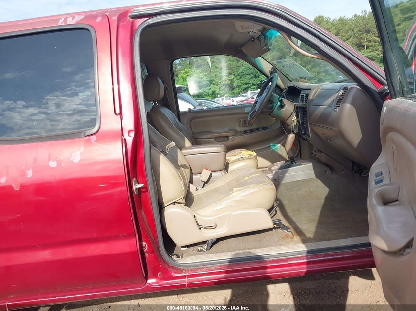 2001 TOYOTA TACOMA auction photo 5